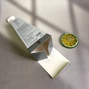 Wholesale OEM Gift Box Paper Wedding Favors Paper Candy Box With Ribbon Paper Candy Box 